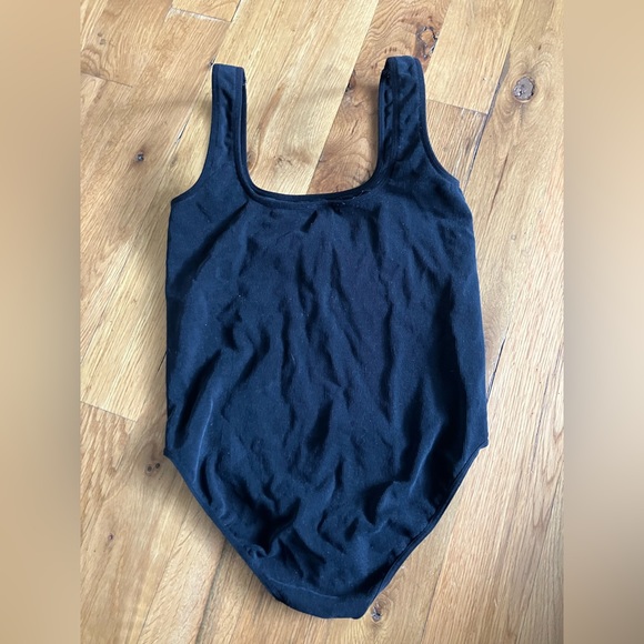 Boody Ribbed Square Neck Bodysuit Like New! - Sz M 🔥 - Picture 4 of 6